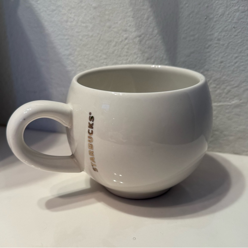 Starbucks 2014 Round White W/Silver Letters 14 oz Coffee Mug/Cup
